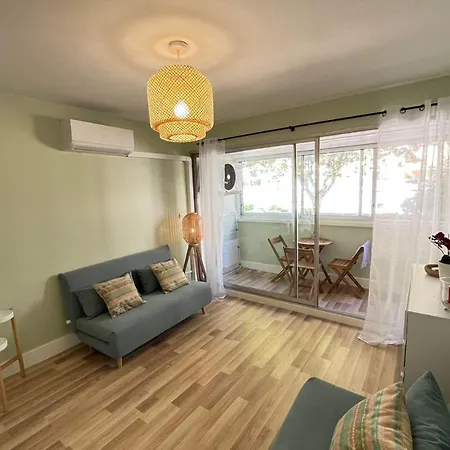22m With Loggia Near The Sea * Agde