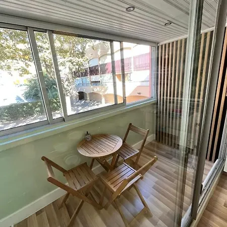 Apartmán 22m With Loggia Near The Sea